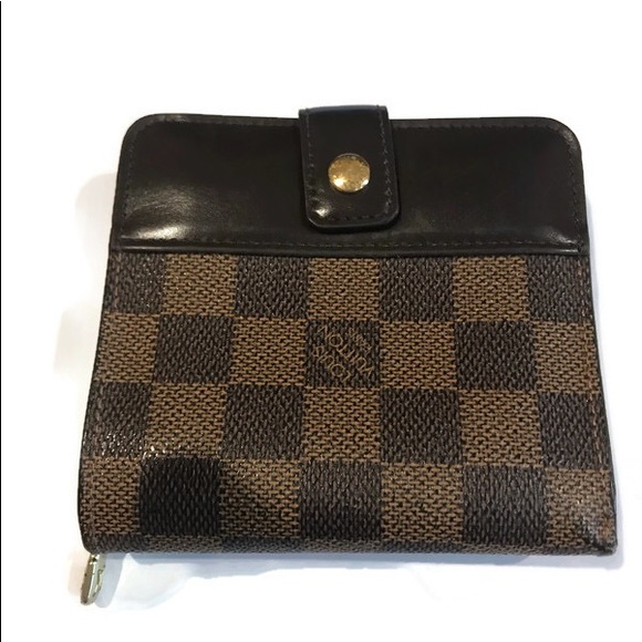 🛍️HOST PICK🛍️7/19/24🛍️06/12/24 🛍️VINTAGE LOUIS VUITTON DAMIER COMPACT WA… - Picture 2 of 16